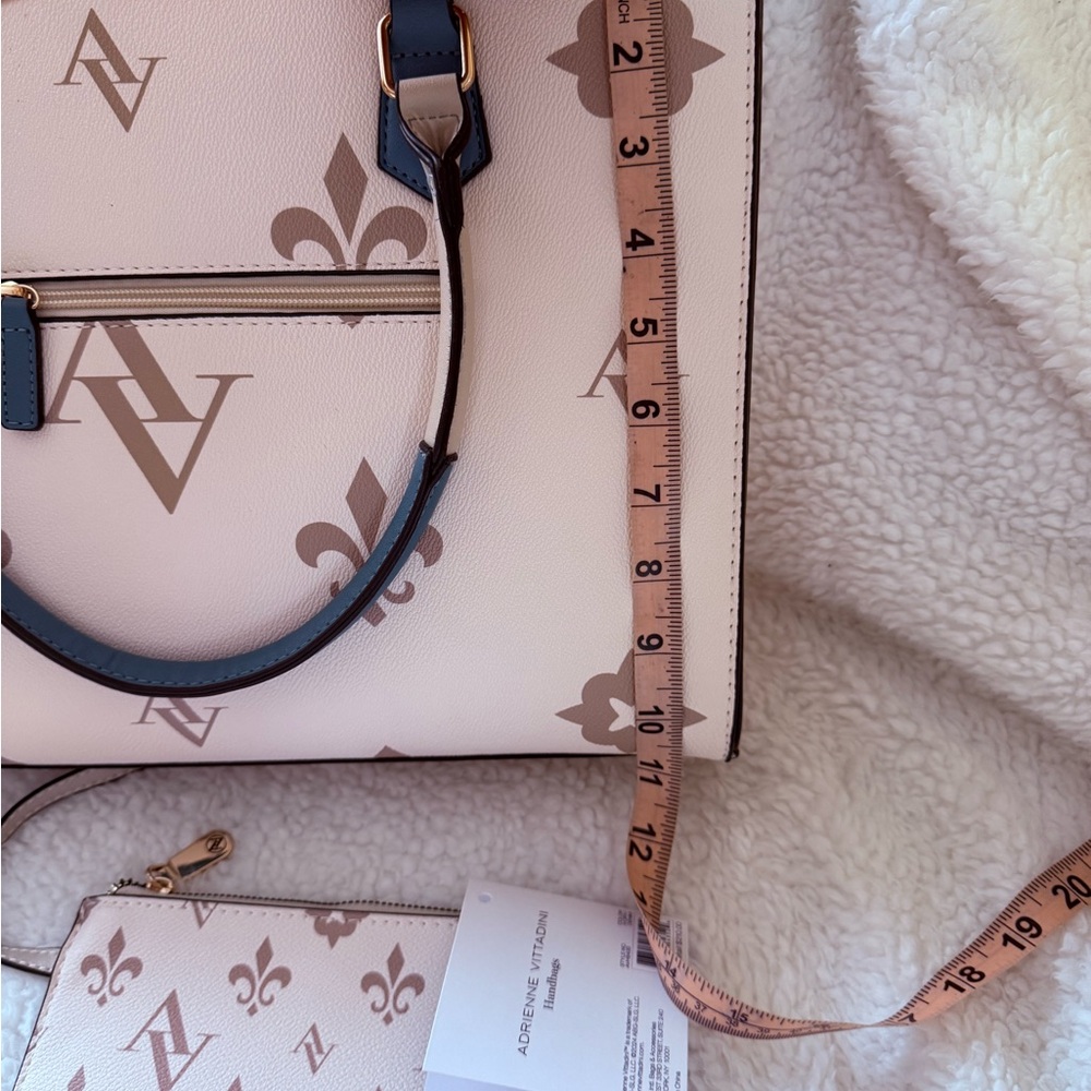 Adrienne Vittadini Beige and Blue Logo Tote with Wristlet - Picture 11 of 15